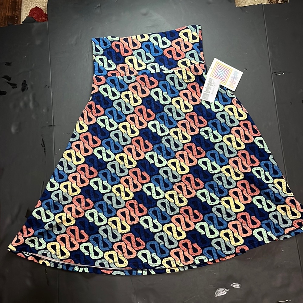 LulaRoe ladies size XS multi color chain links print spandex material